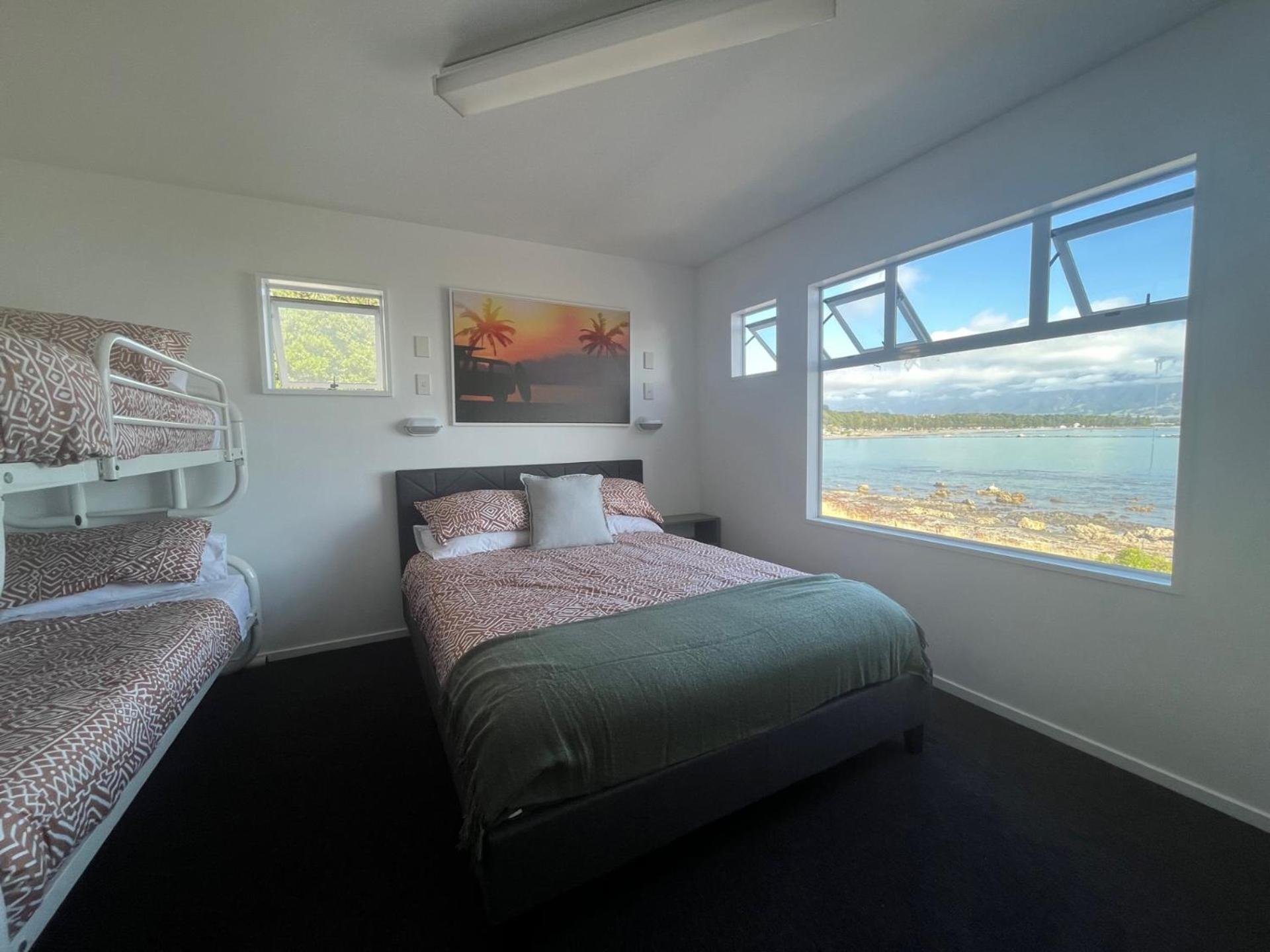 Kaikoura Seaside Lodge Exterior photo