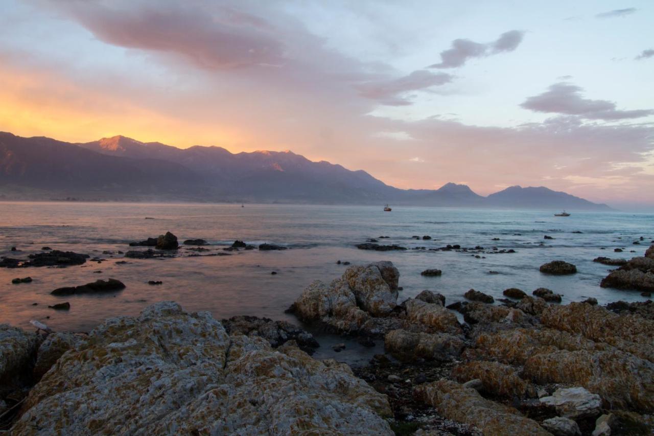 Kaikoura Seaside Lodge Exterior photo
